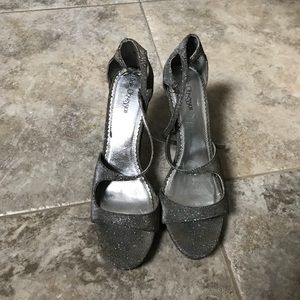 Dressy silver Sandals